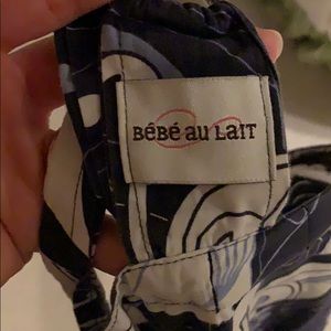 🤱 Bebe au Lait nursing cover